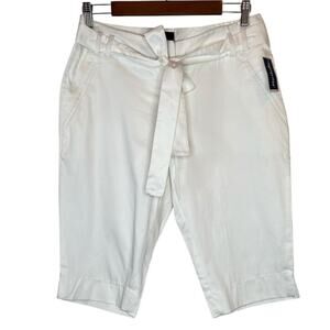 THE LIMITED Cassidy Fit Shorts in White Women's Size 6